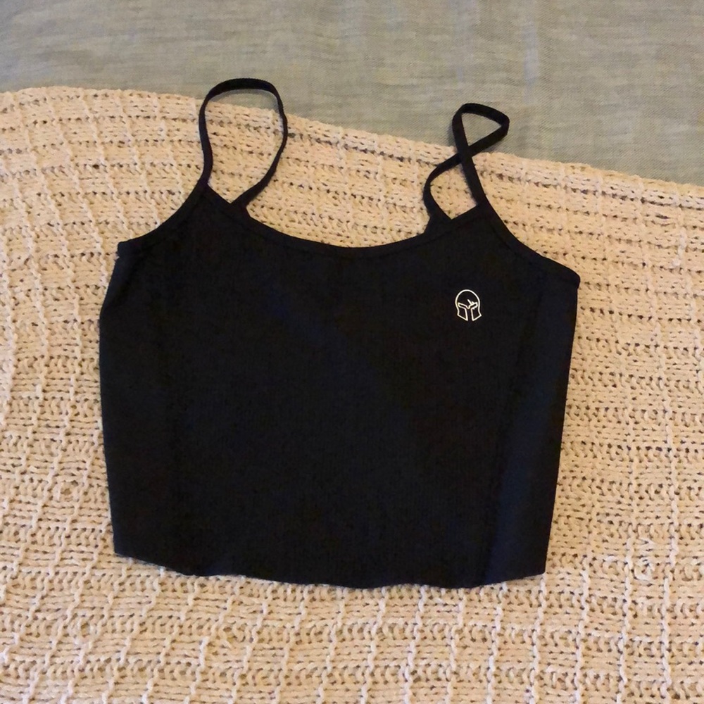 Titan workout top